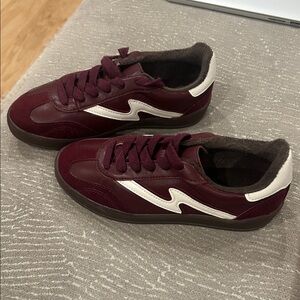 Women’s Burgundy and White Madden Girl Sneakers